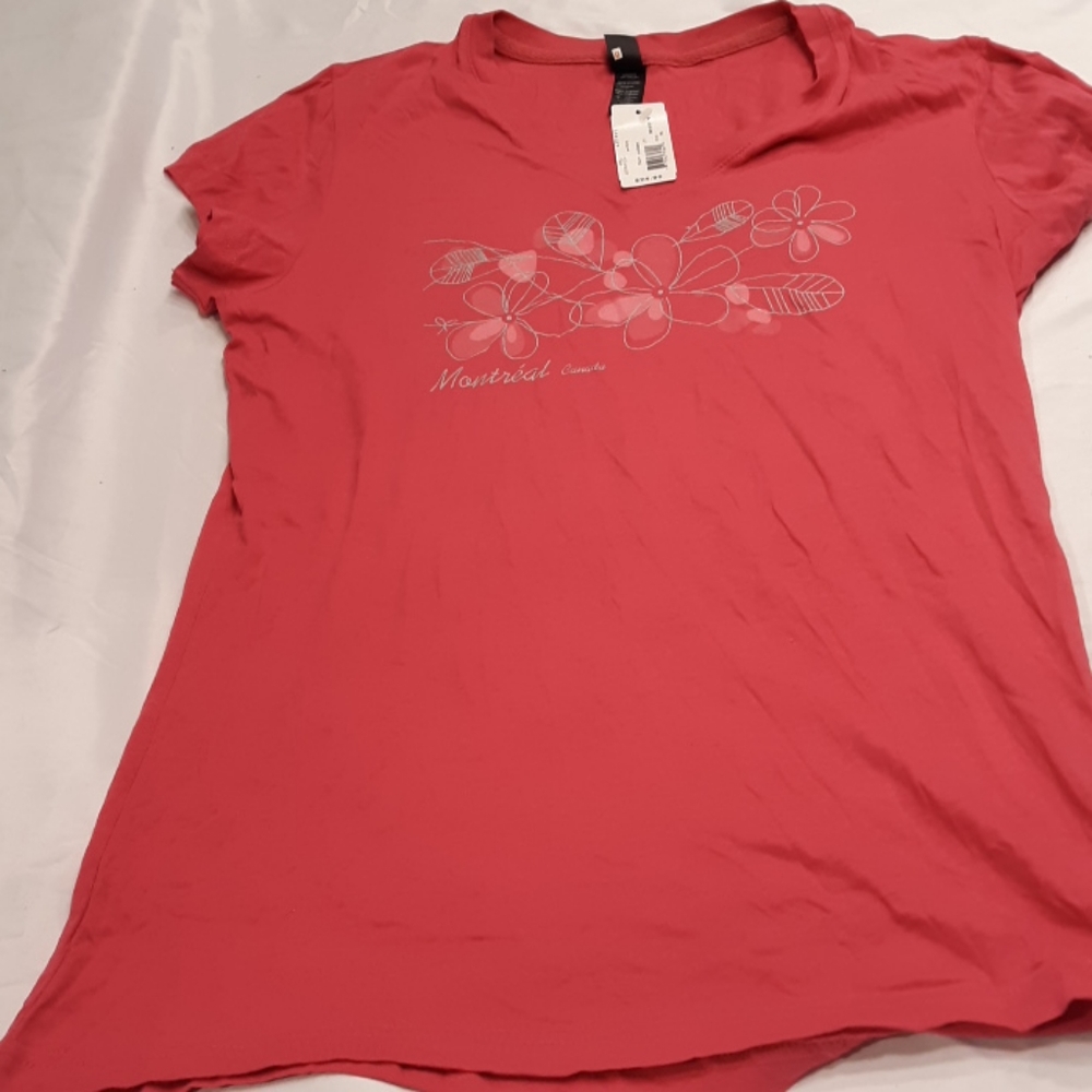 XL NWT fuchsia Montreal shirt